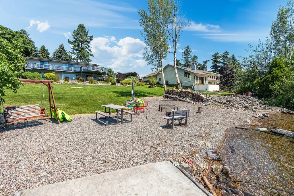205 Lakeshore Drive Lakeside MT 59922