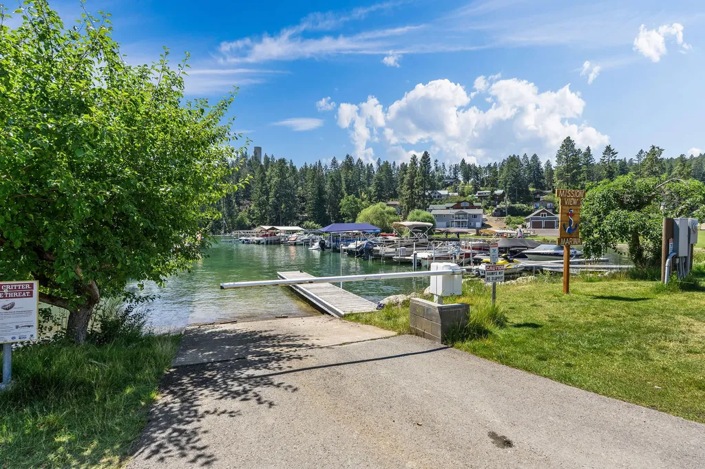 205 Lakeshore Drive Lakeside MT 59922