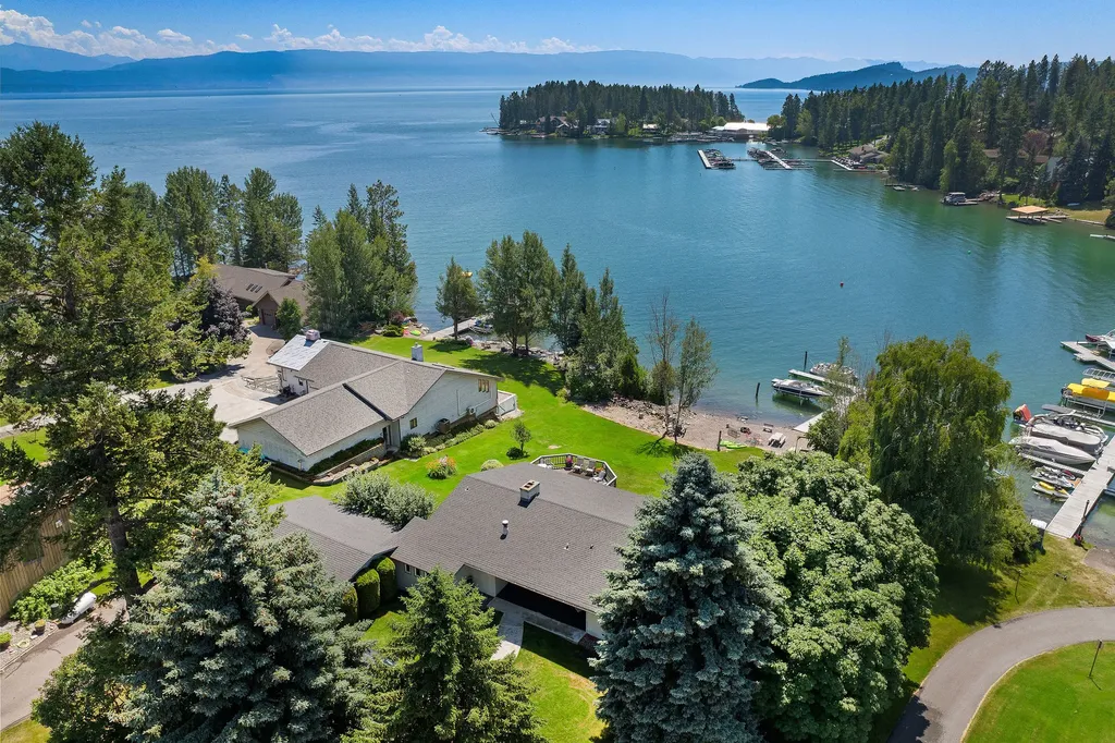 205 Lakeshore Drive Lakeside MT 59922