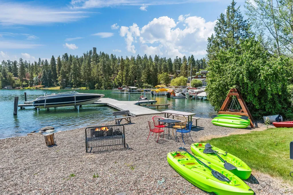 205 Lakeshore Drive Lakeside MT 59922