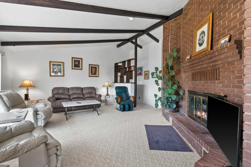 205 Lakeshore Drive Lakeside MT 59922