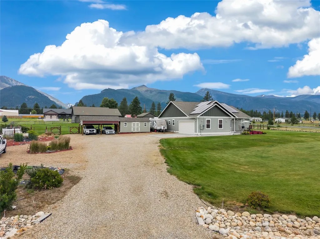 4011 Moonrise Court Stevensville MT 59870