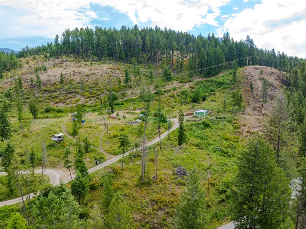 1448 Kilbrennan Road Troy MT 59935