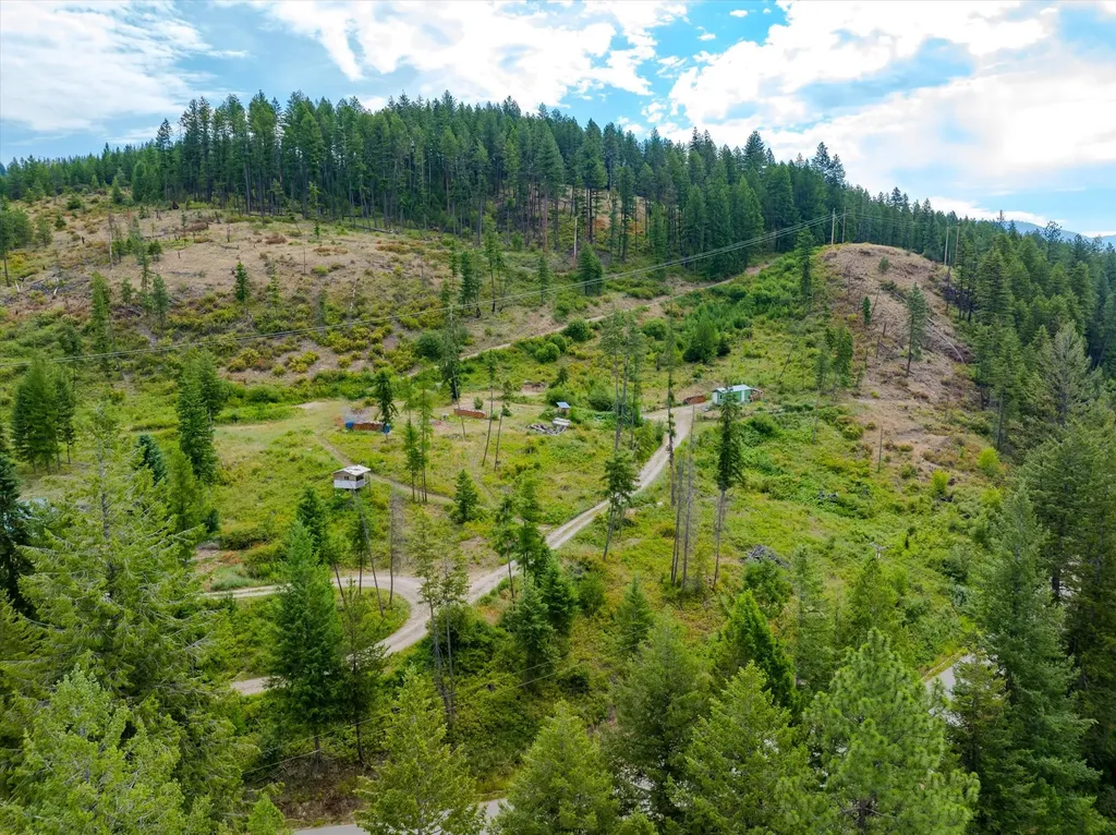 1448 Kilbrennan Road Troy MT 59935