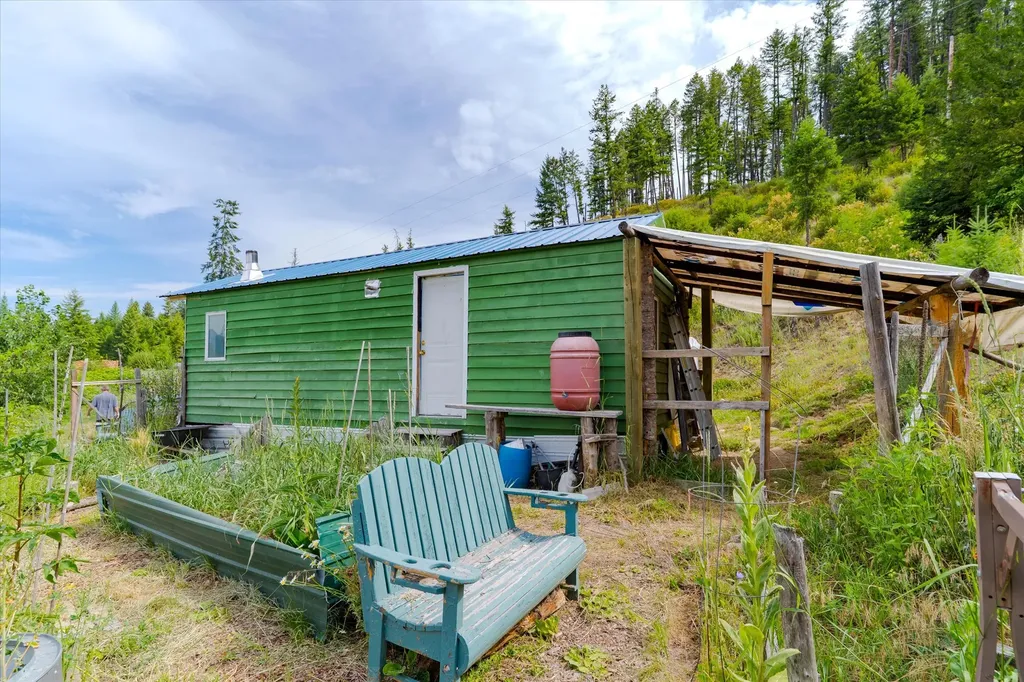 1448 Kilbrennan Road Troy MT 59935