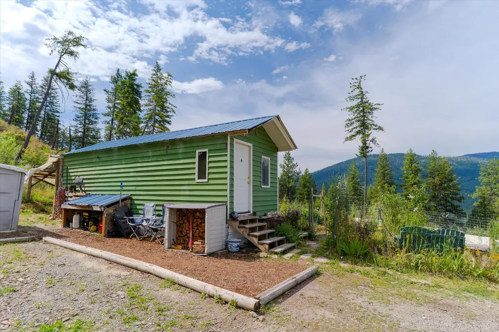 1448 Kilbrennan Road Troy MT 59935