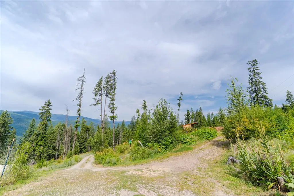 1448 Kilbrennan Road Troy MT 59935