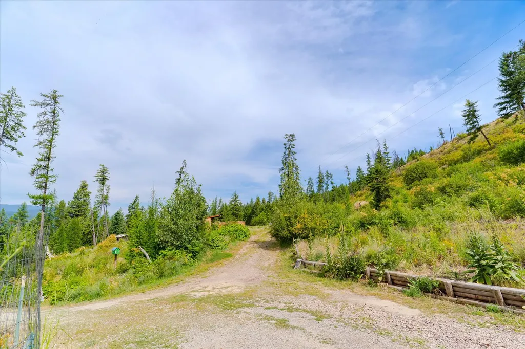 1448 Kilbrennan Road Troy MT 59935