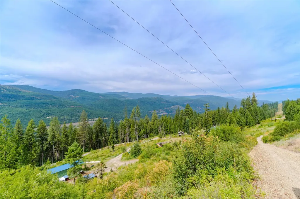 1448 Kilbrennan Road Troy MT 59935