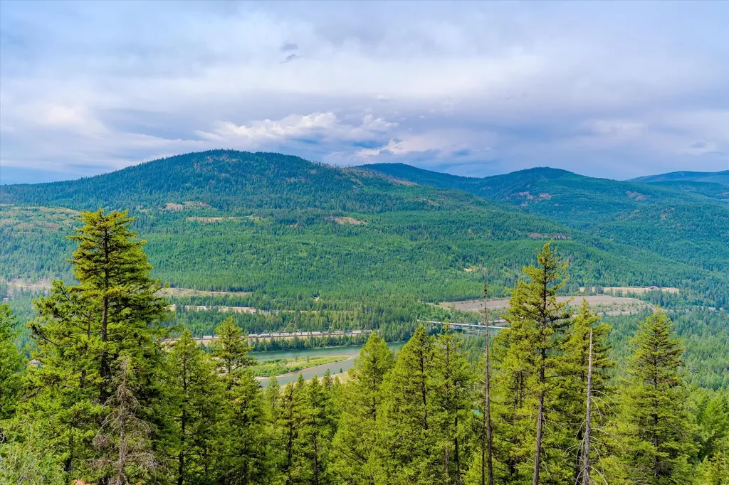 1448 Kilbrennan Road Troy MT 59935