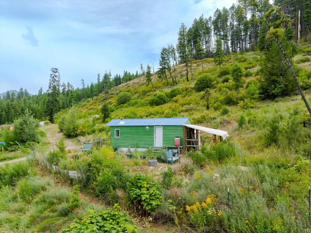 1448 Kilbrennan Road Troy MT 59935