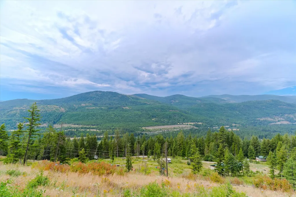 1448 Kilbrennan Road Troy MT 59935