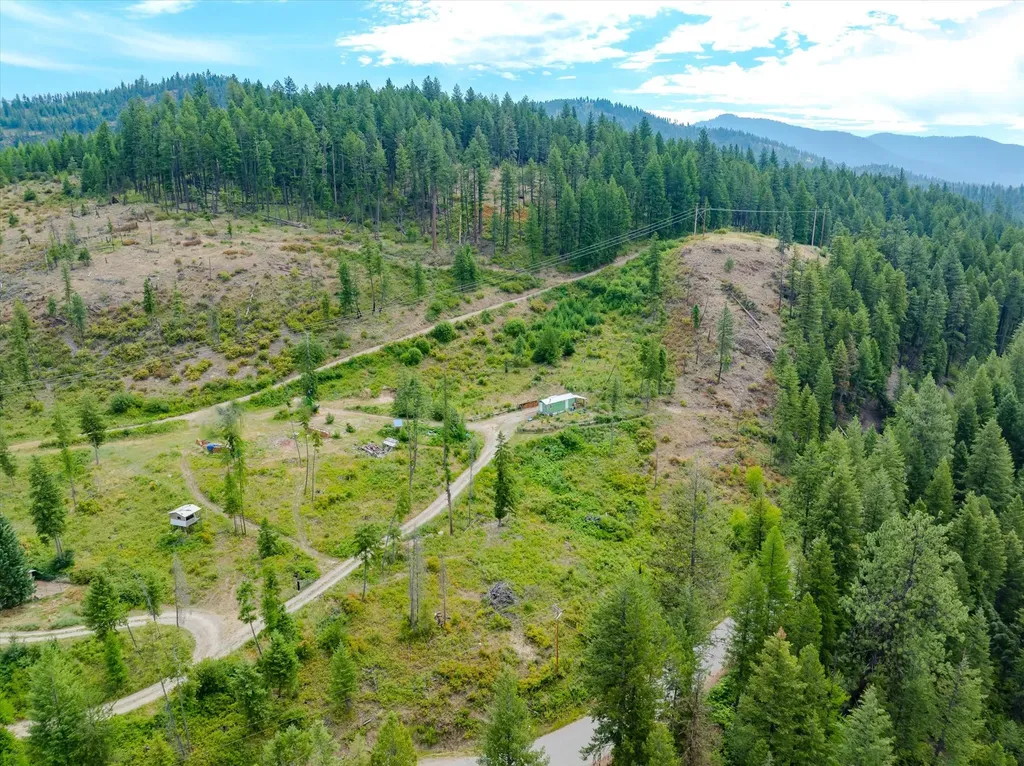 1448 Kilbrennan Road Troy MT 59935