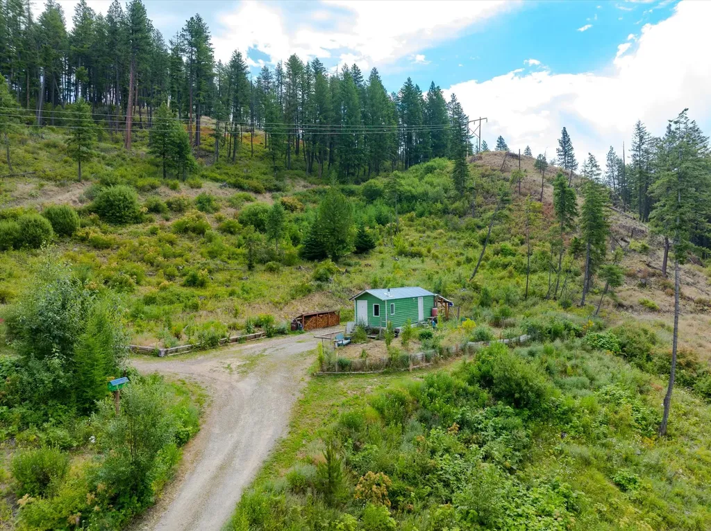 1448 Kilbrennan Road Troy MT 59935