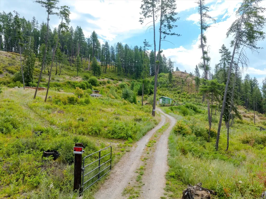 1448 Kilbrennan Road Troy MT 59935