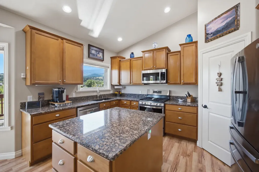 7821 Sugaree Trail Lolo MT 59847