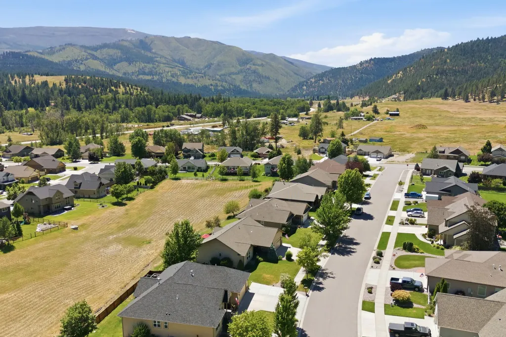 7821 Sugaree Trail Lolo MT 59847