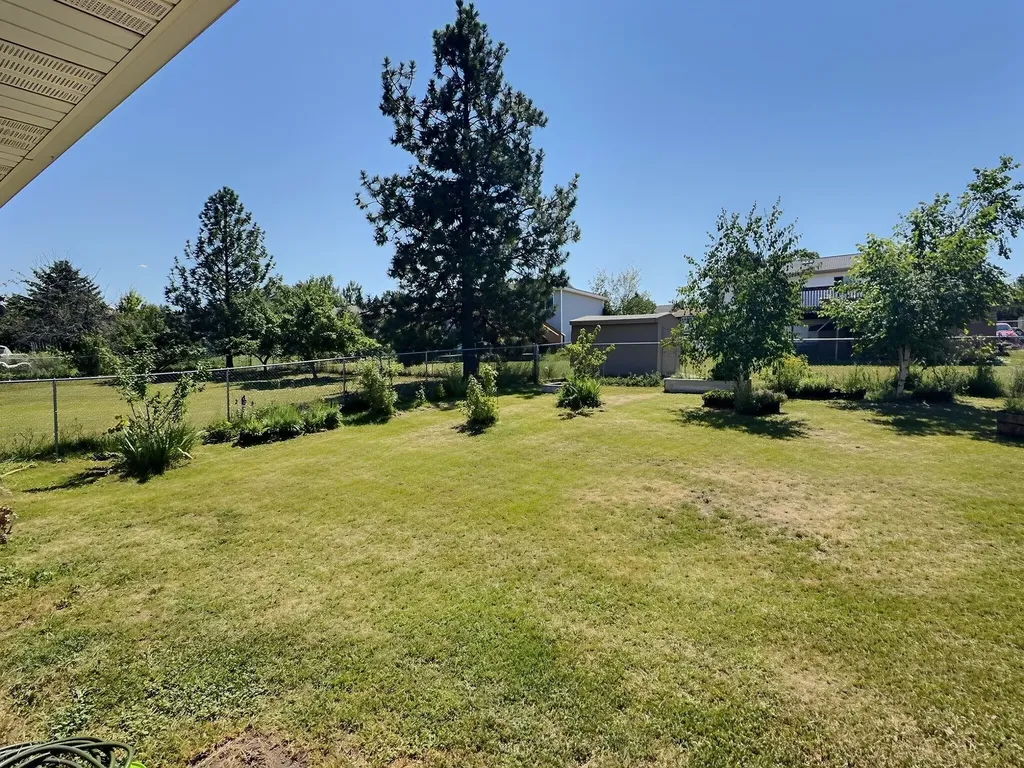 305 19th Avenue W Polson MT 59860