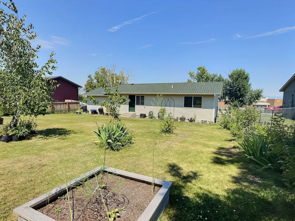 305 19th Avenue W Polson MT 59860
