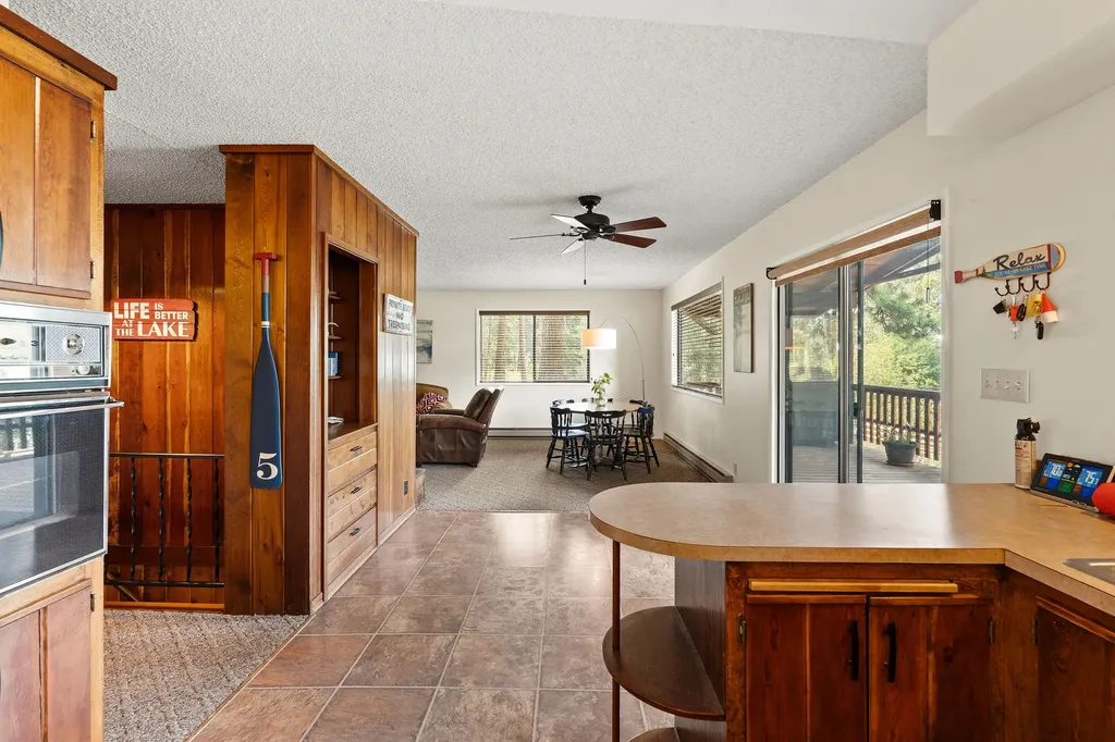 32498 Tarrs Lane Polson MT 59860