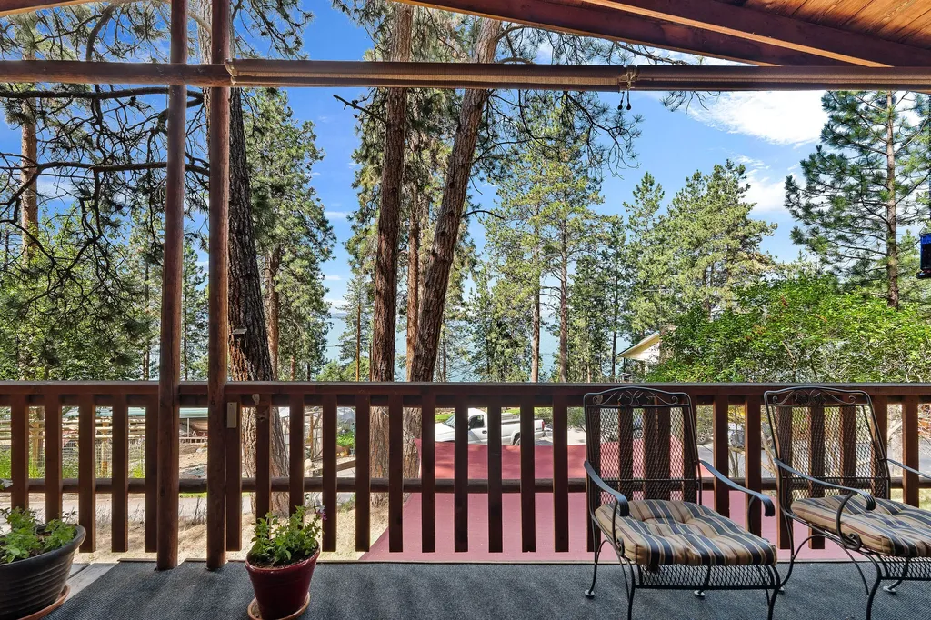32498 Tarrs Lane Polson MT 59860