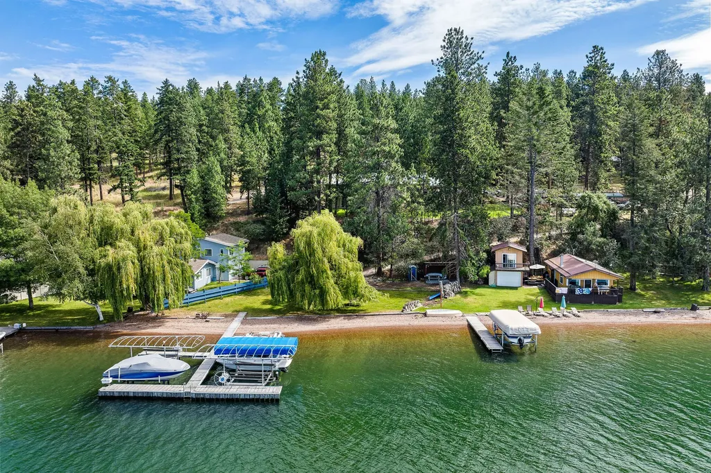 32498 Tarrs Lane Polson MT 59860