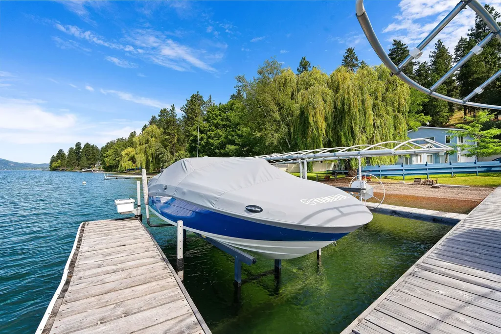 32498 Tarrs Lane Polson MT 59860