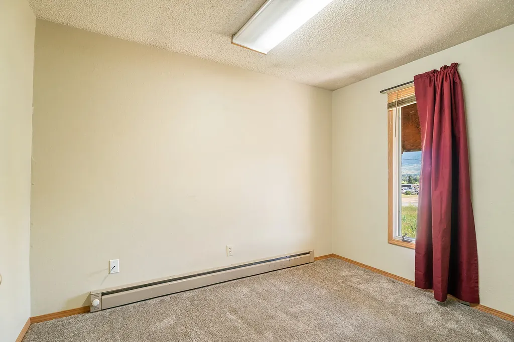 390 Holmes Avenue Butte MT 59701