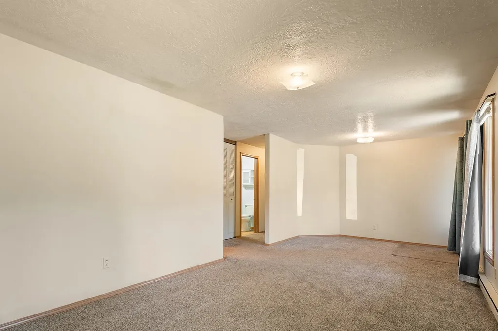 390 Holmes Avenue Butte MT 59701
