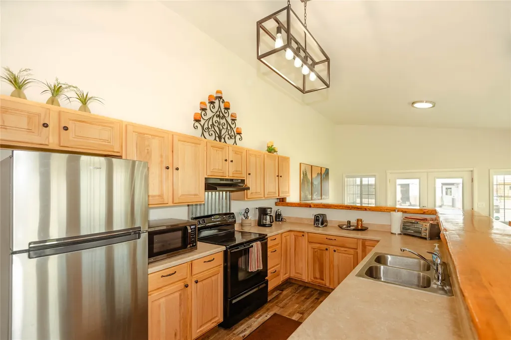 5 W Main Street White Sulphur Springs MT 59645