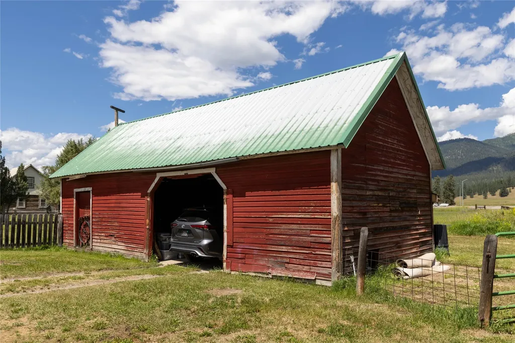 17000 Beckwith Street Frenchtown MT 59834