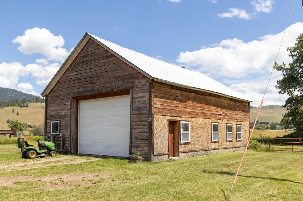 17000 Beckwith Street Frenchtown MT 59834