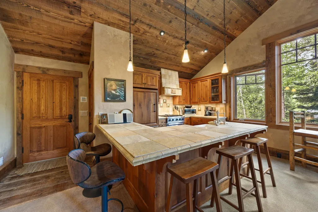 500 Wild Swan Trail Bigfork MT 59911