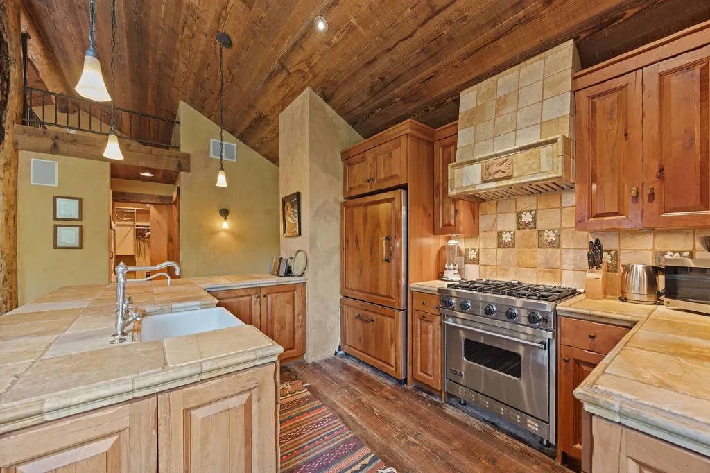 500 Wild Swan Trail Bigfork MT 59911