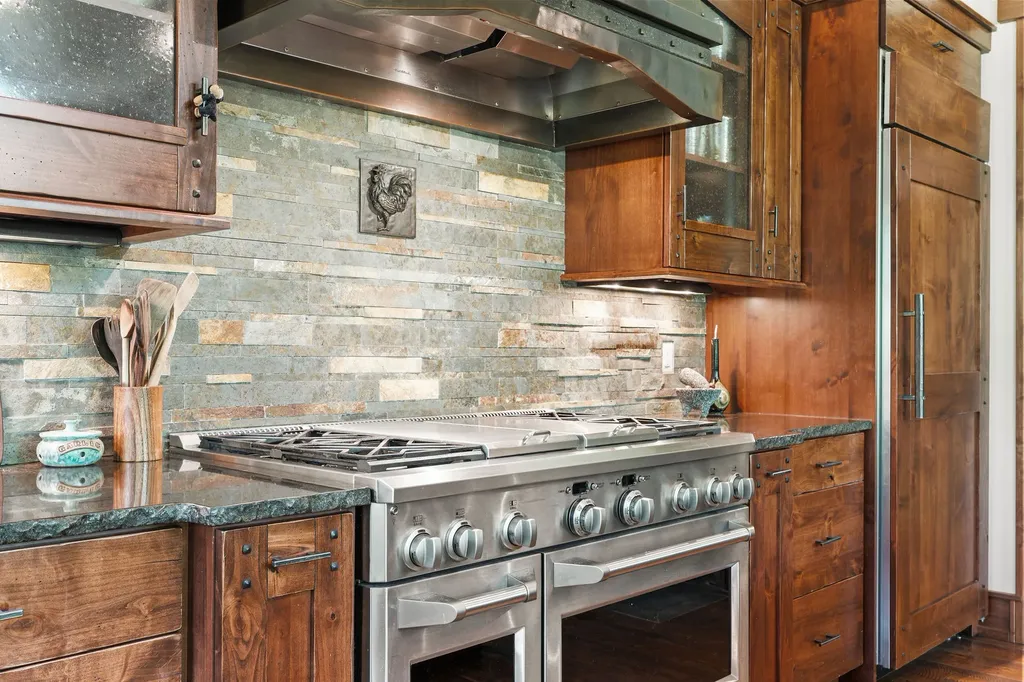 500 Wild Swan Trail Bigfork MT 59911