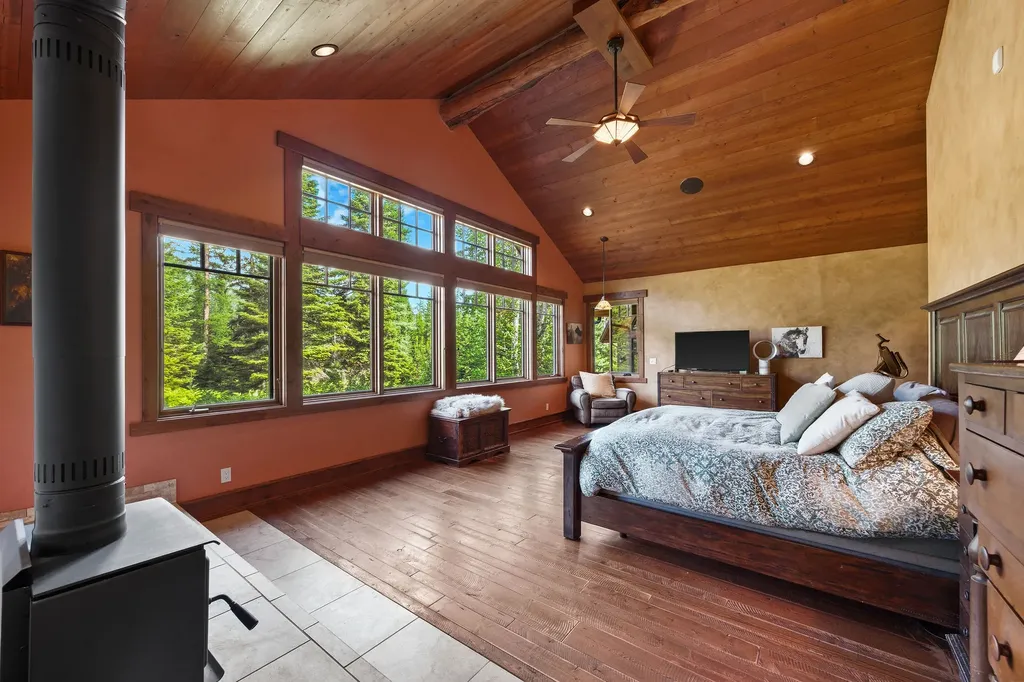 500 Wild Swan Trail Bigfork MT 59911
