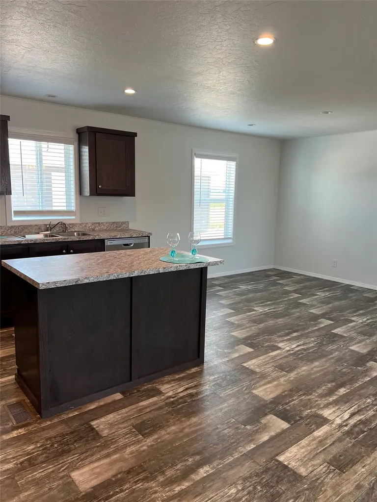 138 Yoseph Bozeman MT 59718