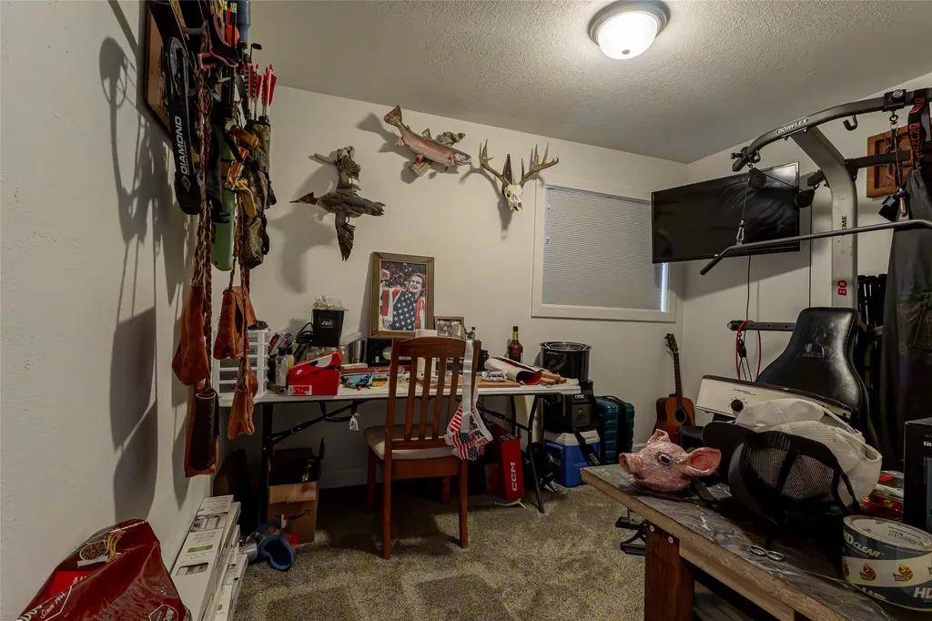 912 10th Avenue NW Great Falls MT 59404