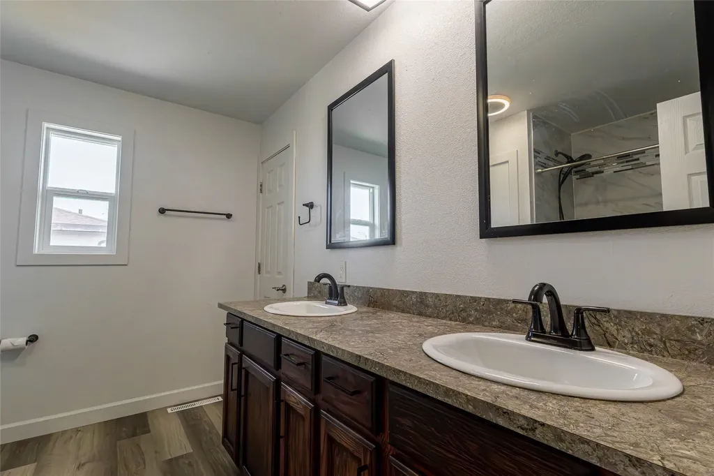 912 10th Avenue NW Great Falls MT 59404