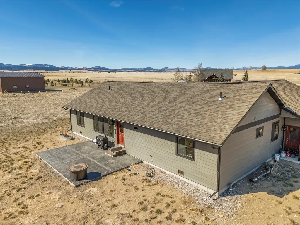 9 Fraker Loop Whitehall MT 59759