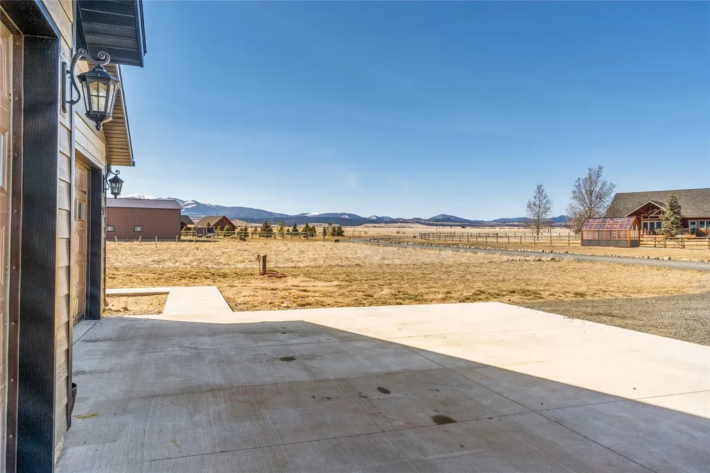 9 Fraker Loop Whitehall MT 59759