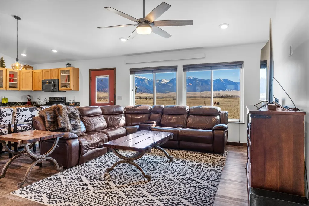 9 Fraker Loop Whitehall MT 59759