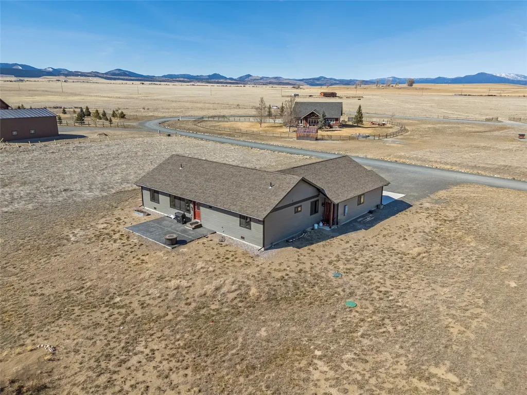 9 Fraker Loop Whitehall MT 59759