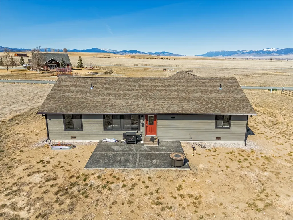 9 Fraker Loop Whitehall MT 59759
