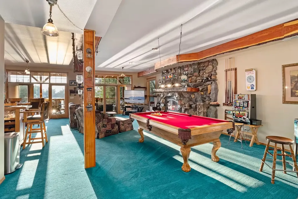 416 Electric Avenue Bigfork MT 59911