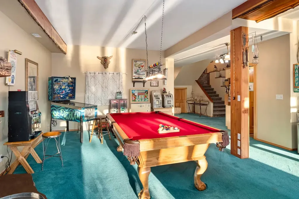 416 Electric Avenue Bigfork MT 59911