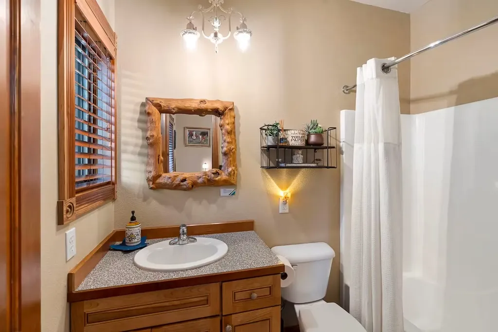 416 Electric Avenue Bigfork MT 59911