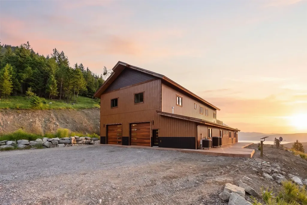 1549 Blacktail Road Lakeside MT 59922