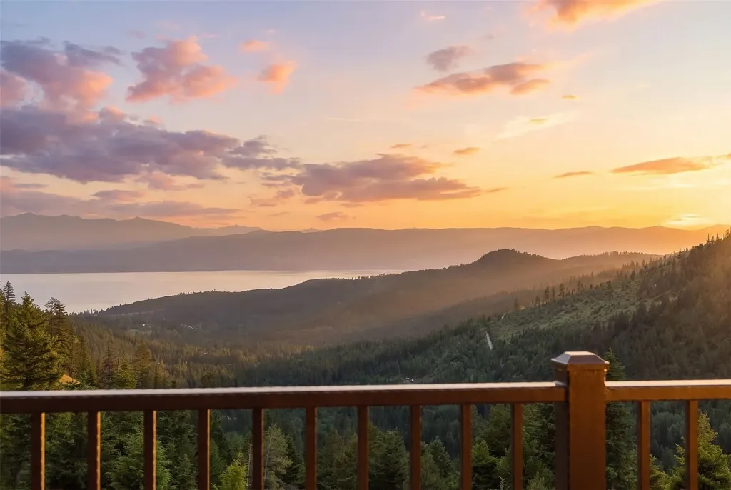 1549 Blacktail Road Lakeside MT 59922