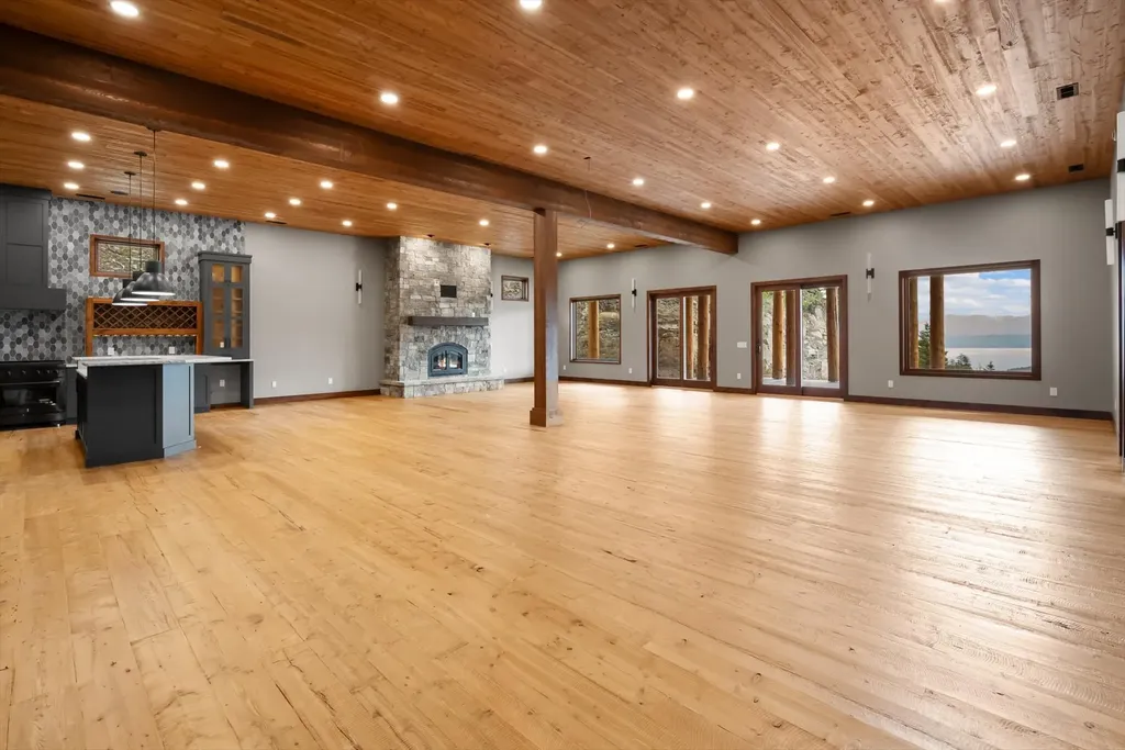 1549 Blacktail Road Lakeside MT 59922